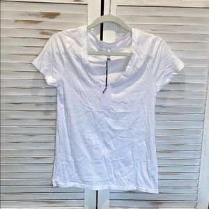 Women’s Z Supply white tee